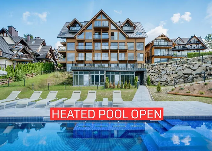 Cyrhla Mountain View With Saunarium & Heated Summer Pool By Bqqk